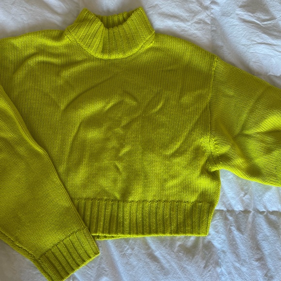 Aritzia Wilfred Free Heinen Sweater - Picture 3 of 4